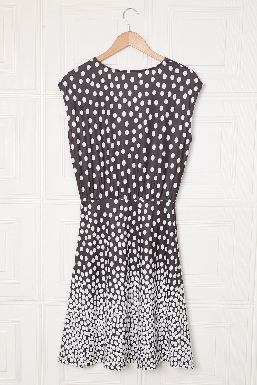 Gradient Polka Dot V Neck Sleeveless Day Dress