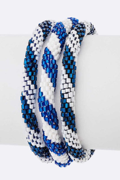 Blue and white bracelet set