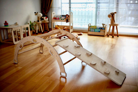Climbing Arch with Rockwall Ramp and Star Pillow Set | Montessori Toys